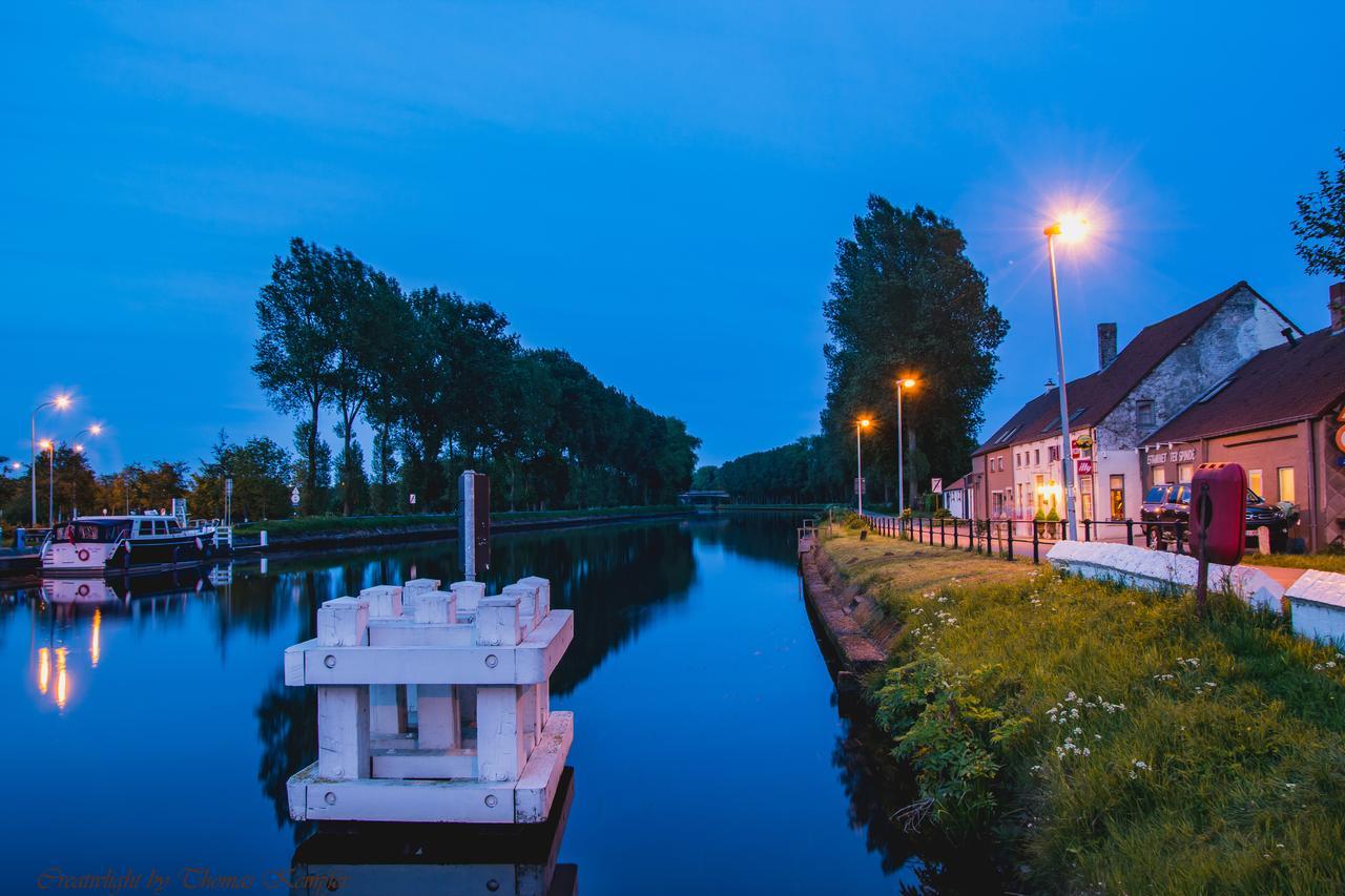 B&B Ter Brugge Stalhille Εξωτερικό φωτογραφία